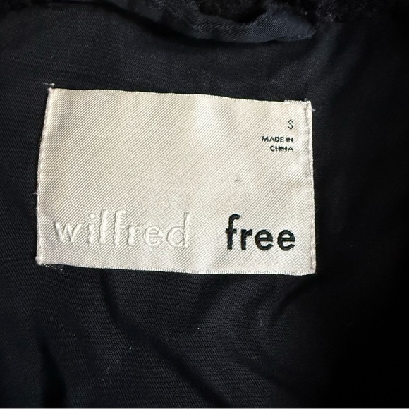 Wilfred Black Puffer Jacket - Picture 11 of 15